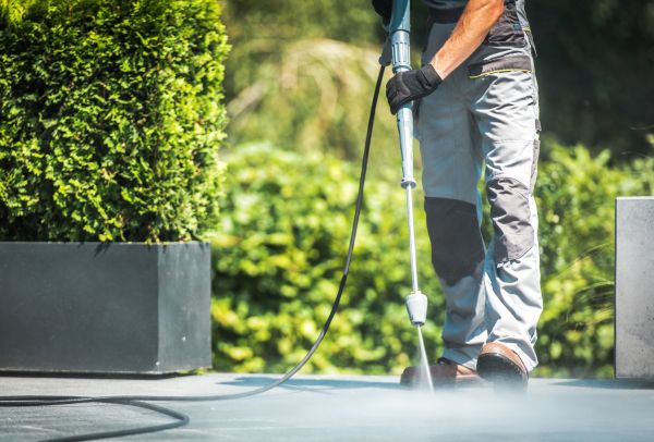 Concrete Pressure Washing in Lafayette