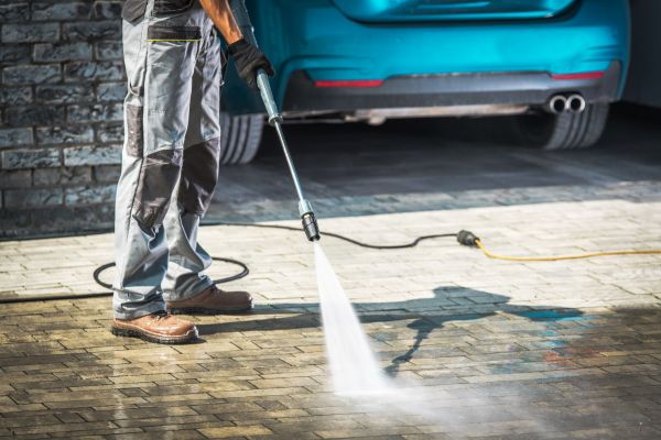 Driveway Pressure Washing in Lafayette