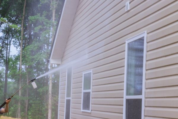 Exterior House Cleaning in Lafayette