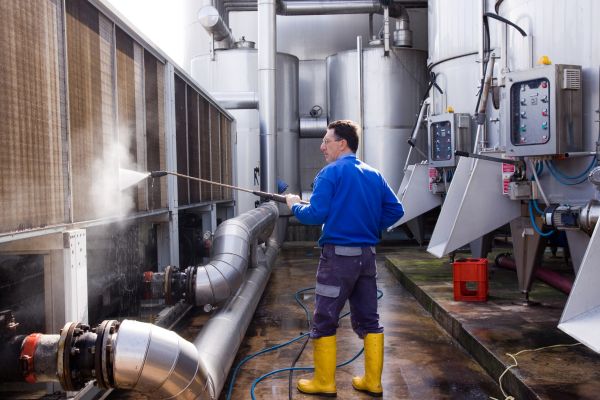 Industrial Pressure Washing in Lafayette