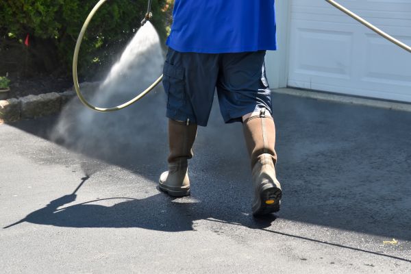 Asphalt Driveway Cleaning in Lafayette