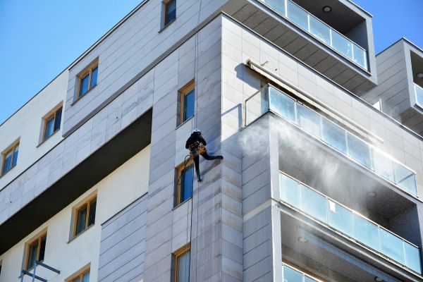 Condo Pressure Washing in Lafayette