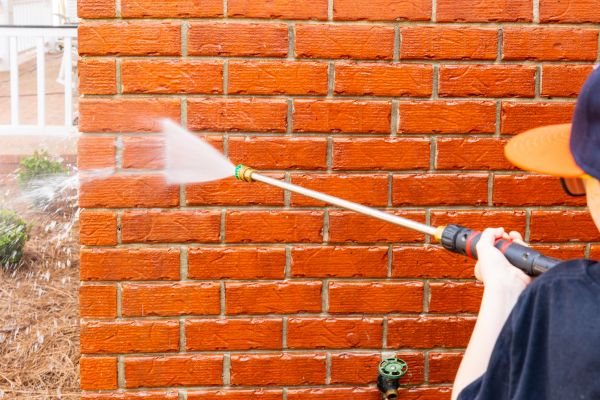 Wall Pressure Washing in Lafayette